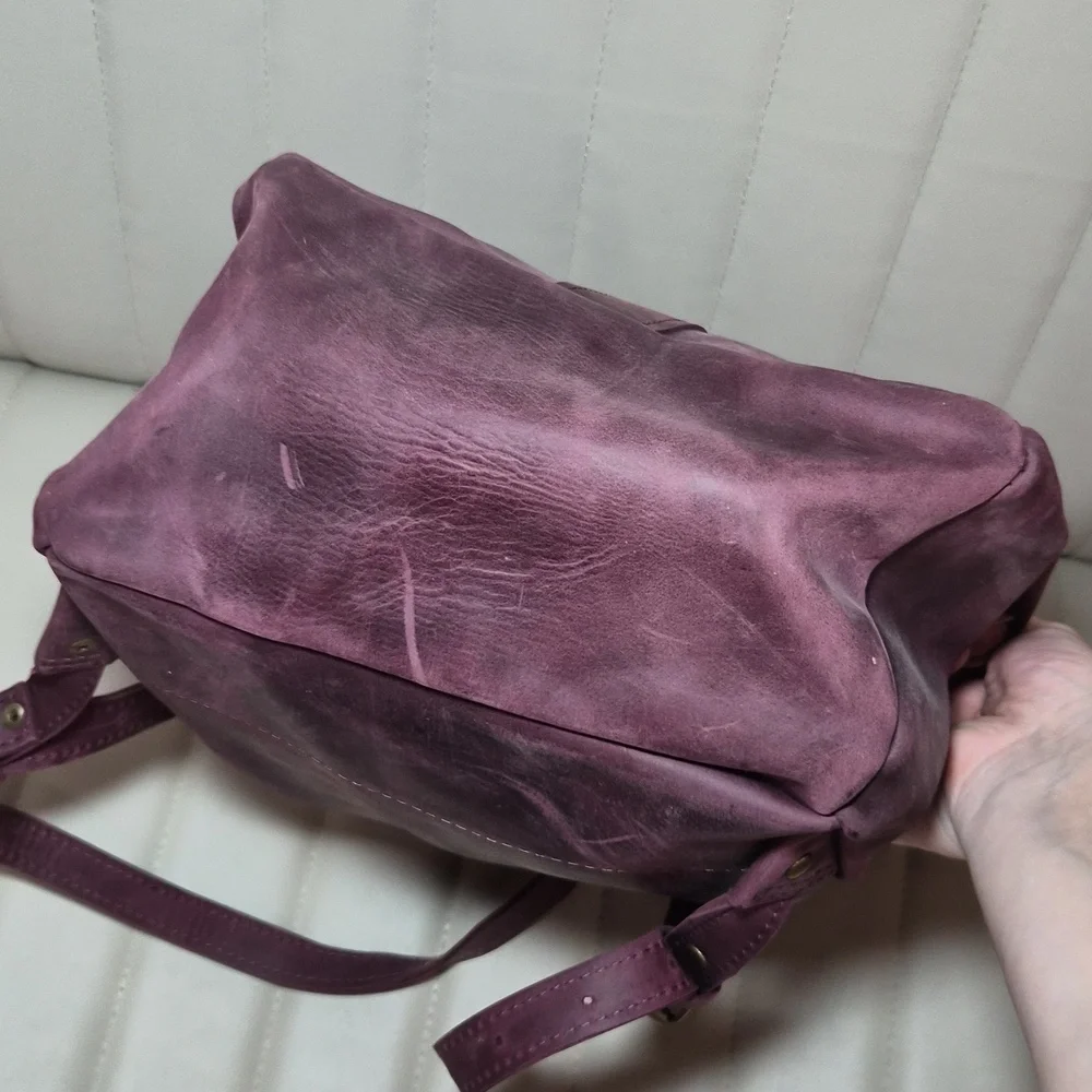 Leather Burgundy Backpack - Classic Minimalist Design Travel Vintage Gorpcore